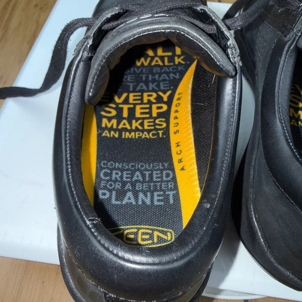 Keen Austin Mens Black Leather Oxford Casual Walking Shoes 1002990 Size 12